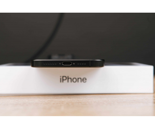 Apple iPhone 15 Pro Max 512GB Dual SIM Black Titanium (MU2T3) б/у